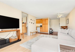 1720 Huna Street,Honolulu,Hawaii,96817,2 ベッドルーム ベッドルーム,1 バスルームバスルーム,コンド / タウンハウス,Huna,7,18281768