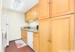 1720 Huna Street,Honolulu,Hawaii,96817,2 ベッドルーム ベッドルーム,1 バスルームバスルーム,コンド / タウンハウス,Huna,7,18281768