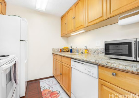 1720 Huna Street,Honolulu,Hawaii,96817,2 ベッドルーム ベッドルーム,1 バスルームバスルーム,コンド / タウンハウス,Huna,7,18281768