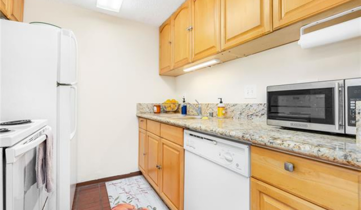 1720 Huna Street,Honolulu,Hawaii,96817,2 ベッドルーム ベッドルーム,1 バスルームバスルーム,コンド / タウンハウス,Huna,7,18281768