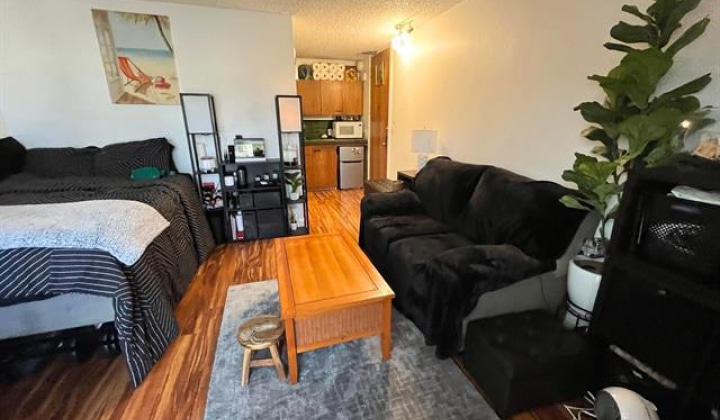 1750 Kalakaua Avenue,Honolulu,Hawaii,96826,1 BathroomBathrooms,Condo/Townhouse,Kalakaua,18,18281772