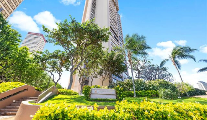 581 Kamoku Street,Honolulu,Hawaii,96826,2 ベッドルーム ベッドルーム,2 バスルームバスルーム,コンド / タウンハウス,Kamoku,24,18738233