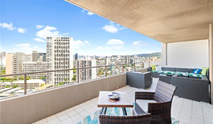 581 Kamoku Street,Honolulu,Hawaii,96826,2 ベッドルーム ベッドルーム,2 バスルームバスルーム,コンド / タウンハウス,Kamoku,24,18738233