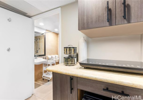 1850 Ala Moana Boulevard,Honolulu,Hawaii,96815,1 バスルームバスルーム,コンド / タウンハウス,Ala Moana,2,18738239