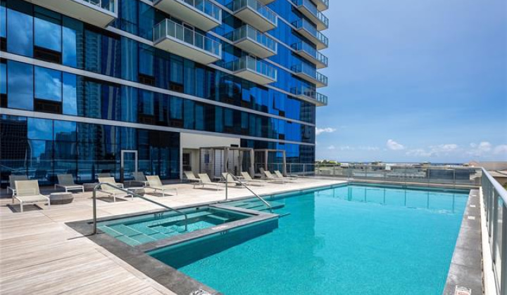 629 Keeaumoku Street,Honolulu,Hawaii,96814,1 ベッドルーム ベッドルーム,1 バスルームバスルーム,コンド / タウンハウス,Keeaumoku,33,19454374