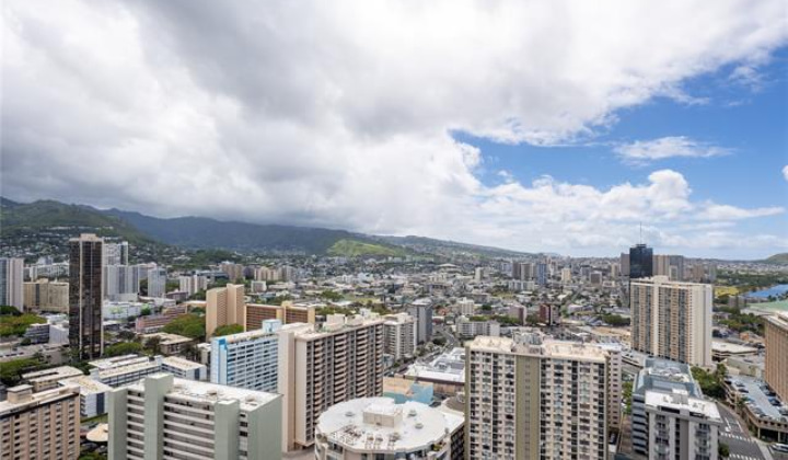 629 Keeaumoku Street,Honolulu,Hawaii,96814,1 ベッドルーム ベッドルーム,1 バスルームバスルーム,コンド / タウンハウス,Keeaumoku,33,19454374