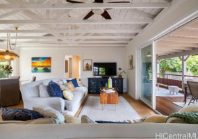 44-585 Kaneohe Bay Drive,Kaneohe,Hawaii,96744,4 Bedrooms Bedrooms,3 BathroomsBathrooms,Single family,Kaneohe Bay,18282644