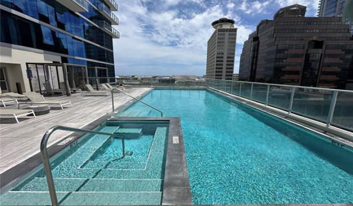 629 Keeaumoku Street,Honolulu,Hawaii,96814,2 ベッドルーム ベッドルーム,2 バスルームバスルーム,コンド / タウンハウス,Keeaumoku,33,18738419