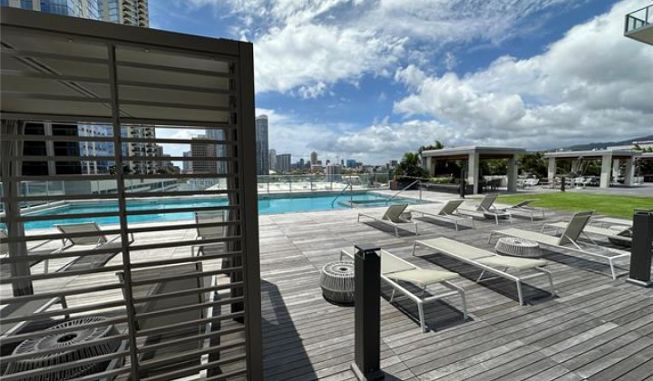 629 Keeaumoku Street,Honolulu,Hawaii,96814,2 ベッドルーム ベッドルーム,2 バスルームバスルーム,コンド / タウンハウス,Keeaumoku,33,18738419