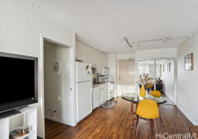 1655 Makaloa Street,Honolulu,Hawaii,96814,1 ベッドルーム ベッドルーム,1 バスルームバスルーム,コンド / タウンハウス,Makaloa,4,18282688