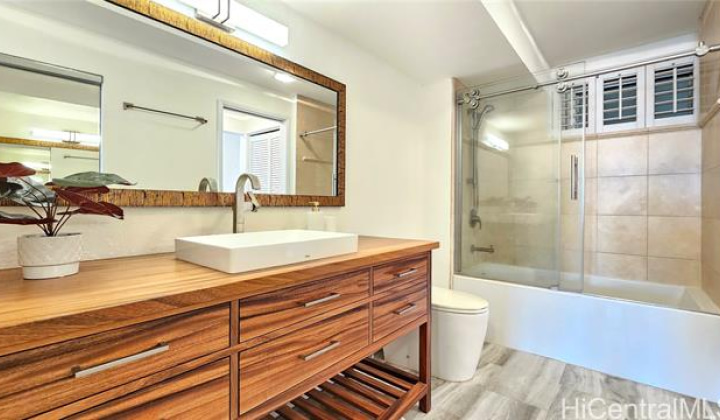 2895 Kalakaua Avenue,Honolulu,Hawaii,96815,1 Bedroom Bedrooms,1 BathroomBathrooms,Condo/Townhouse,Kalakaua,6,18282833