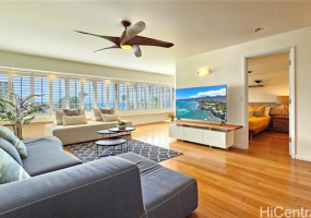 2895 Kalakaua Avenue,Honolulu,Hawaii,96815,1 Bedroom Bedrooms,1 BathroomBathrooms,Condo/Townhouse,Kalakaua,6,18282833