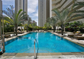 1837 Kalakaua Avenue,Honolulu,Hawaii,96815,2 ベッドルーム ベッドルーム,2 バスルームバスルーム,コンド / タウンハウス,Kalakaua,11,18739425