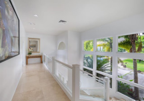 5641 Kalanianaole Highway,Honolulu,Hawaii,96821,5 ベッドルーム ベッドルーム,5 バスルームバスルーム,一戸建て,Kalanianaole,18283265