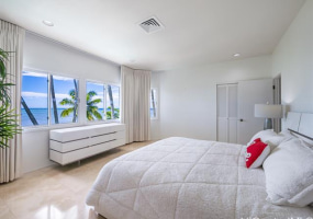 5641 Kalanianaole Highway,Honolulu,Hawaii,96821,5 ベッドルーム ベッドルーム,5 バスルームバスルーム,一戸建て,Kalanianaole,18283265