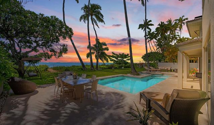 5641 Kalanianaole Highway,Honolulu,Hawaii,96821,5 ベッドルーム ベッドルーム,5 バスルームバスルーム,一戸建て,Kalanianaole,18283265