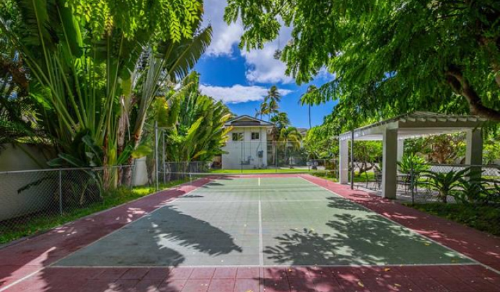 5641 Kalanianaole Highway,Honolulu,Hawaii,96821,5 ベッドルーム ベッドルーム,5 バスルームバスルーム,一戸建て,Kalanianaole,18283265
