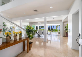 5641 Kalanianaole Highway,Honolulu,Hawaii,96821,5 ベッドルーム ベッドルーム,5 バスルームバスルーム,一戸建て,Kalanianaole,18283265