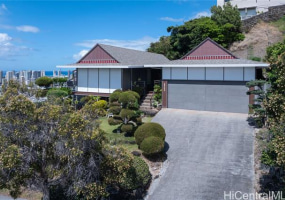 1514 Kaminaka Drive,Honolulu,Hawaii,96816,3 ベッドルーム ベッドルーム,2 バスルームバスルーム,一戸建て,Kaminaka,18283609