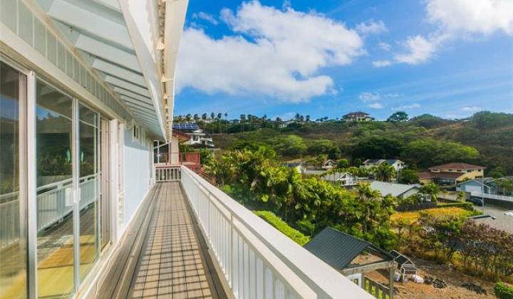 425 Ena Road,Honolulu,Hawaii,96815,1 Bedroom Bedrooms,1 BathroomBathrooms,Condo/Townhouse,Ena,3,17861232