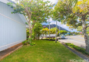 1059 Kamehame Drive,Honolulu,Hawaii,96825,3 ベッドルーム ベッドルーム,3 バスルームバスルーム,一戸建て,Kamehame,18285157