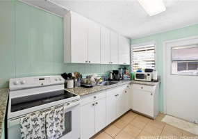 703 Kihapai Place,Kailua,Hawaii,96734,8 ベッドルーム ベッドルーム,4 バスルームバスルーム,一戸建て,Kihapai,18285207