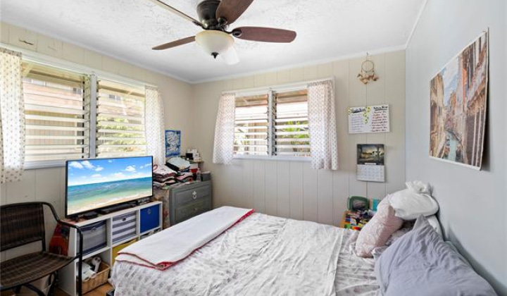 703 Kihapai Place,Kailua,Hawaii,96734,8 ベッドルーム ベッドルーム,4 バスルームバスルーム,一戸建て,Kihapai,18285207