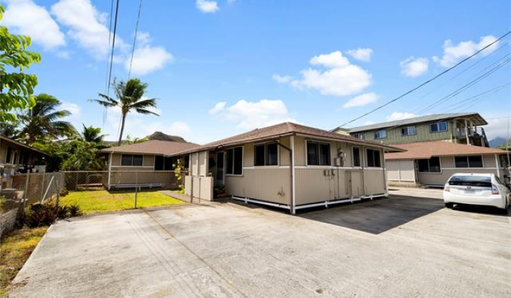 703 Kihapai Place,Kailua,Hawaii,96734,8 ベッドルーム ベッドルーム,4 バスルームバスルーム,一戸建て,Kihapai,18285207