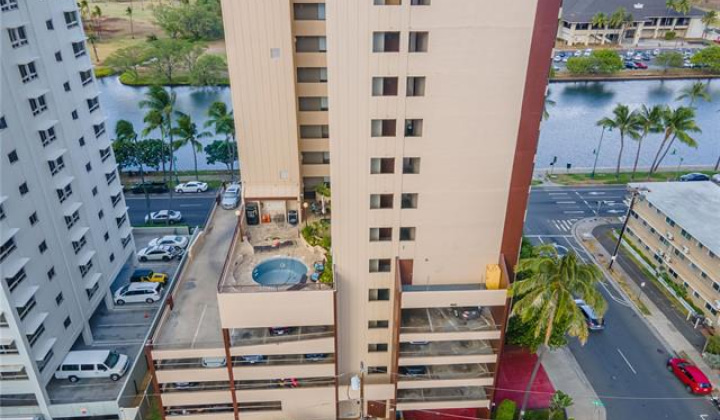 320 Liliuokalani Avenue,Honolulu,Hawaii,96815,2 ベッドルーム ベッドルーム,1 バスルームバスルーム,コンド / タウンハウス,Liliuokalani,9,18285261