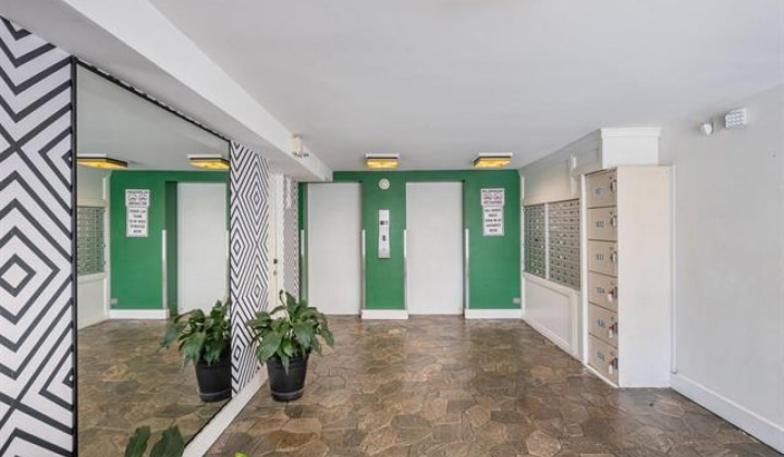2463 Kuhio Avenue,Honolulu,Hawaii,96815,1 BathroomBathrooms,Condo/Townhouse,Kuhio,4,18741163