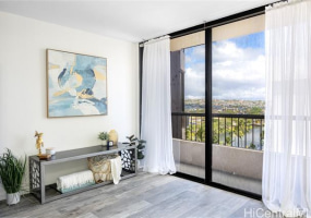 320 Liliuokalani Avenue,Honolulu,Hawaii,96815,2 ベッドルーム ベッドルーム,1 バスルームバスルーム,コンド / タウンハウス,Liliuokalani,9,18285261