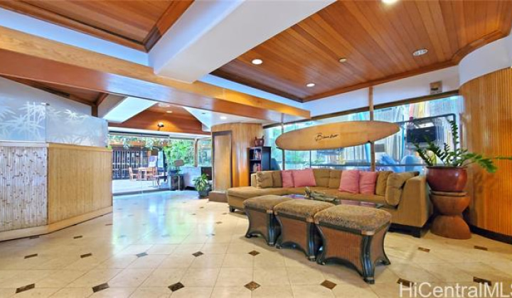 2425 Kuhio Avenue,Honolulu,Hawaii,96815,1 バスルームバスルーム,コンド / タウンハウス,Kuhio,14,18741403