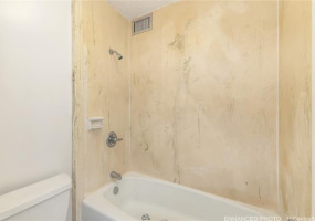 1630 Liholiho Street,Honolulu,Hawaii,96822,1 Bedroom Bedrooms,1 BathroomBathrooms,Condo/Townhouse,Liholiho,14,18285549