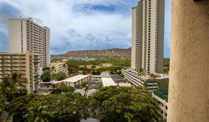 300 Wai Nani Way,Honolulu,Hawaii,96815,1 ベッドルーム ベッドルーム,1 バスルームバスルーム,コンド / タウンハウス,Wai Nani,11,18741645