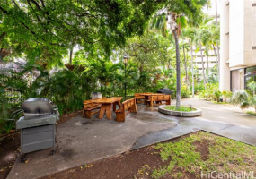 300 Wai Nani Way,Honolulu,Hawaii,96815,1 ベッドルーム ベッドルーム,1 バスルームバスルーム,コンド / タウンハウス,Wai Nani,11,18741645