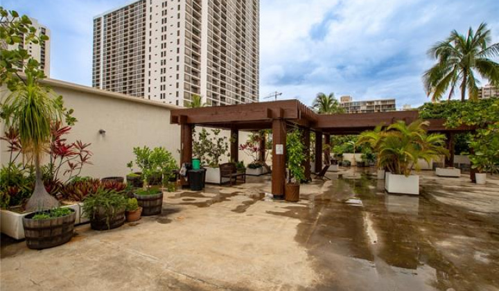 300 Wai Nani Way,Honolulu,Hawaii,96815,1 ベッドルーム ベッドルーム,1 バスルームバスルーム,コンド / タウンハウス,Wai Nani,11,18741645