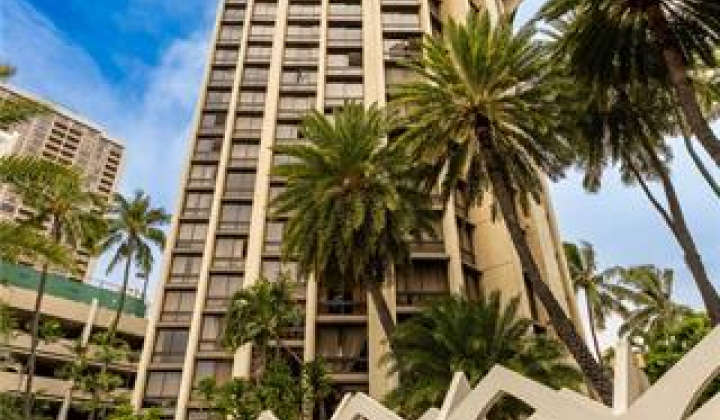 300 Wai Nani Way,Honolulu,Hawaii,96815,1 ベッドルーム ベッドルーム,1 バスルームバスルーム,コンド / タウンハウス,Wai Nani,11,18741645