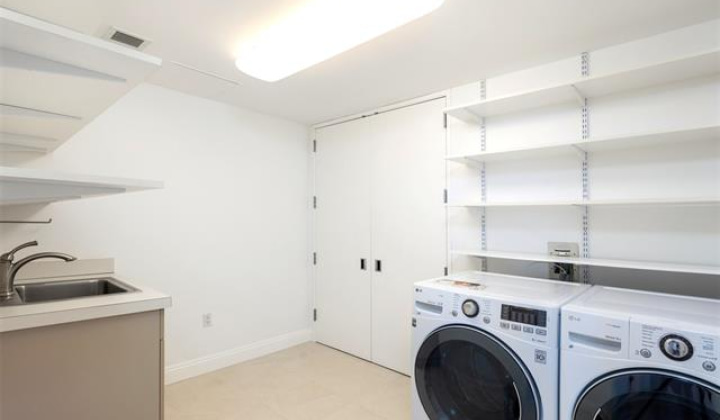 1288 Ala Moana Boulevard,Honolulu,Hawaii,96814,2 Bedrooms Bedrooms,2 BathroomsBathrooms,Condo/Townhouse,Ala Moana,5,18286259
