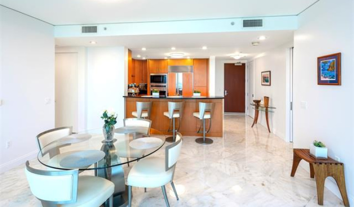 1288 Ala Moana Boulevard,Honolulu,Hawaii,96814,2 Bedrooms Bedrooms,2 BathroomsBathrooms,Condo/Townhouse,Ala Moana,5,18286259