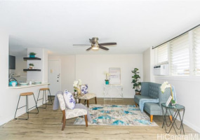 2442 Kuhio Avenue,Honolulu,Hawaii,96815,2 ベッドルーム ベッドルーム,1 バスルームバスルーム,コンド / タウンハウス,Kuhio,9,18286729