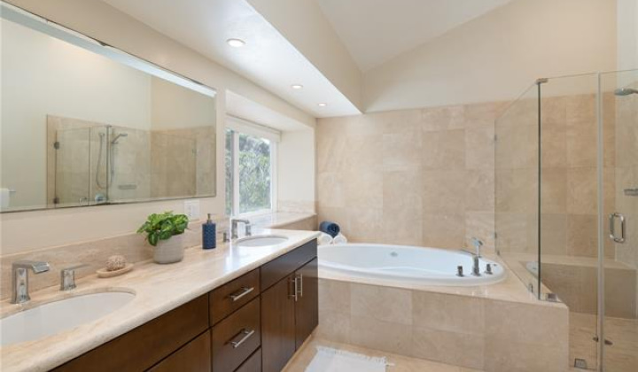 7917 Makaaoa Place,Honolulu,Hawaii,96825,3 Bedrooms Bedrooms,3 BathroomsBathrooms,Single family,Makaaoa,18286736