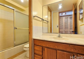 431 Nahua Street,Honolulu,Hawaii,96815,2 Bedrooms Bedrooms,2 BathroomsBathrooms,Condo/Townhouse,Nahua,8,18287315
