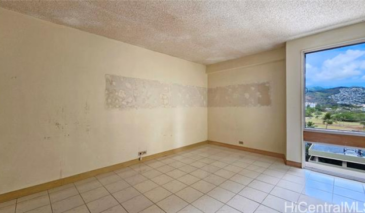 431 Nahua Street,Honolulu,Hawaii,96815,2 Bedrooms Bedrooms,2 BathroomsBathrooms,Condo/Townhouse,Nahua,8,18287315