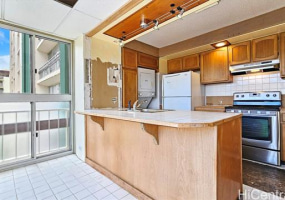 431 Nahua Street,Honolulu,Hawaii,96815,2 Bedrooms Bedrooms,2 BathroomsBathrooms,Condo/Townhouse,Nahua,8,18287315