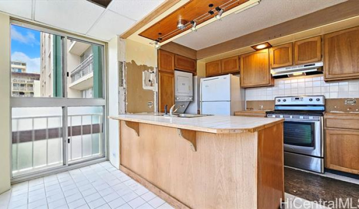 431 Nahua Street,Honolulu,Hawaii,96815,2 Bedrooms Bedrooms,2 BathroomsBathrooms,Condo/Townhouse,Nahua,8,18287315