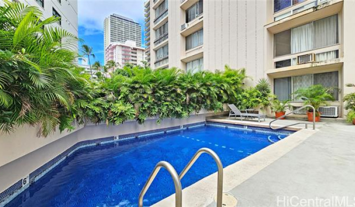 431 Nahua Street,Honolulu,Hawaii,96815,2 Bedrooms Bedrooms,2 BathroomsBathrooms,Condo/Townhouse,Nahua,8,18287315