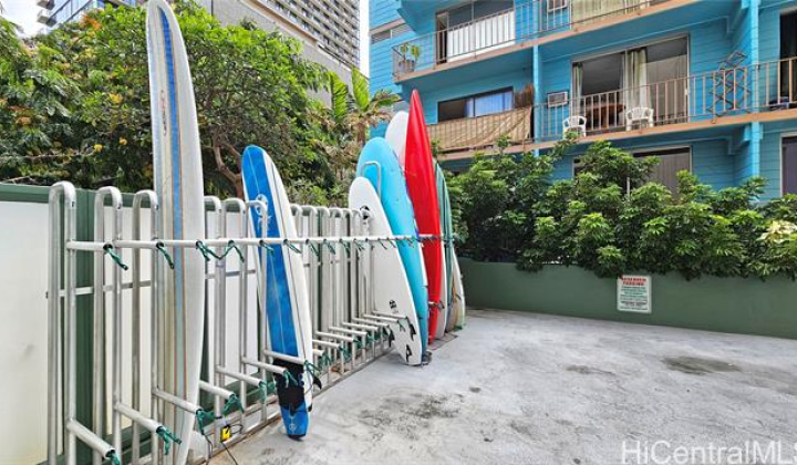 431 Nahua Street,Honolulu,Hawaii,96815,2 Bedrooms Bedrooms,2 BathroomsBathrooms,Condo/Townhouse,Nahua,8,18287315