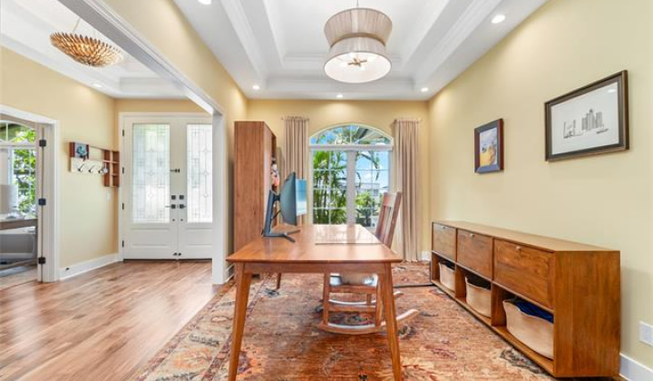 114 Kokololio Place,Honolulu,Hawaii,96821,3 Bedrooms Bedrooms,2 BathroomsBathrooms,Single family,Kokololio,18287401
