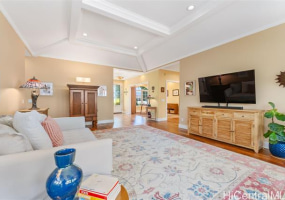 114 Kokololio Place,Honolulu,Hawaii,96821,3 Bedrooms Bedrooms,2 BathroomsBathrooms,Single family,Kokololio,18287401