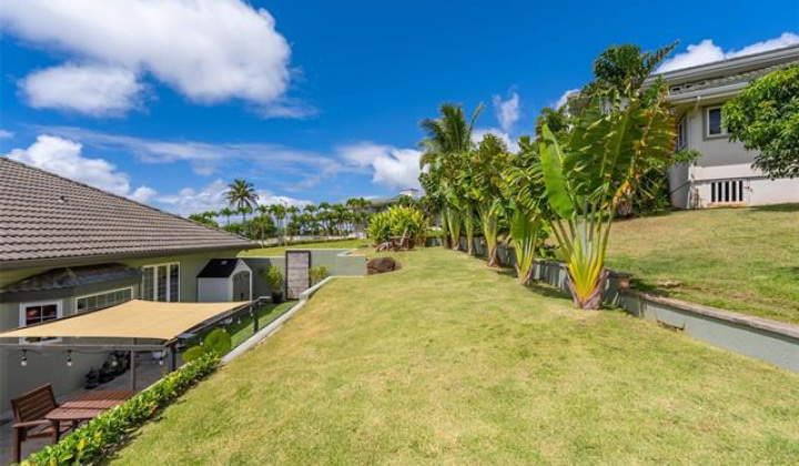 114 Kokololio Place,Honolulu,Hawaii,96821,3 Bedrooms Bedrooms,2 BathroomsBathrooms,Single family,Kokololio,18287401